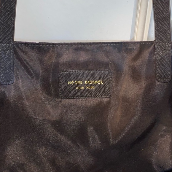 Henri Bendel shoulder bag - Picture 2 of 5